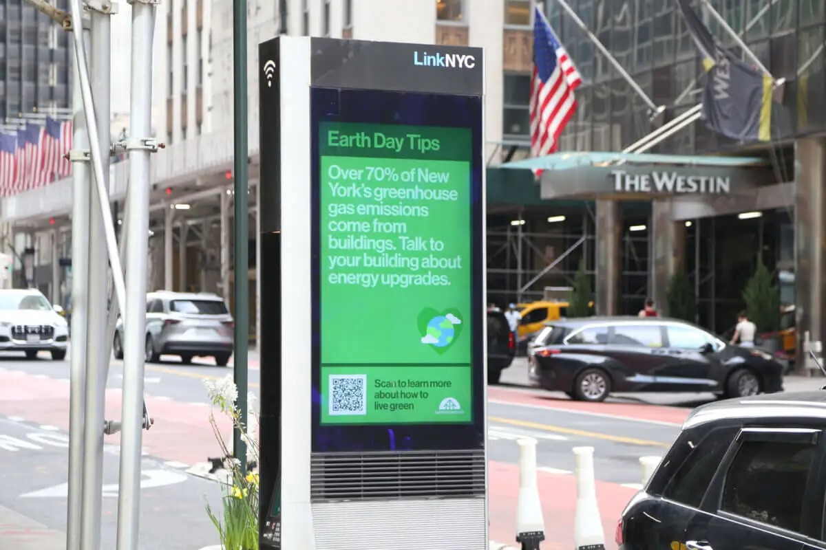 LinkNYC Goes Green for Earth Day, Announces Plans to Achieve Net Zero Electric Emissions